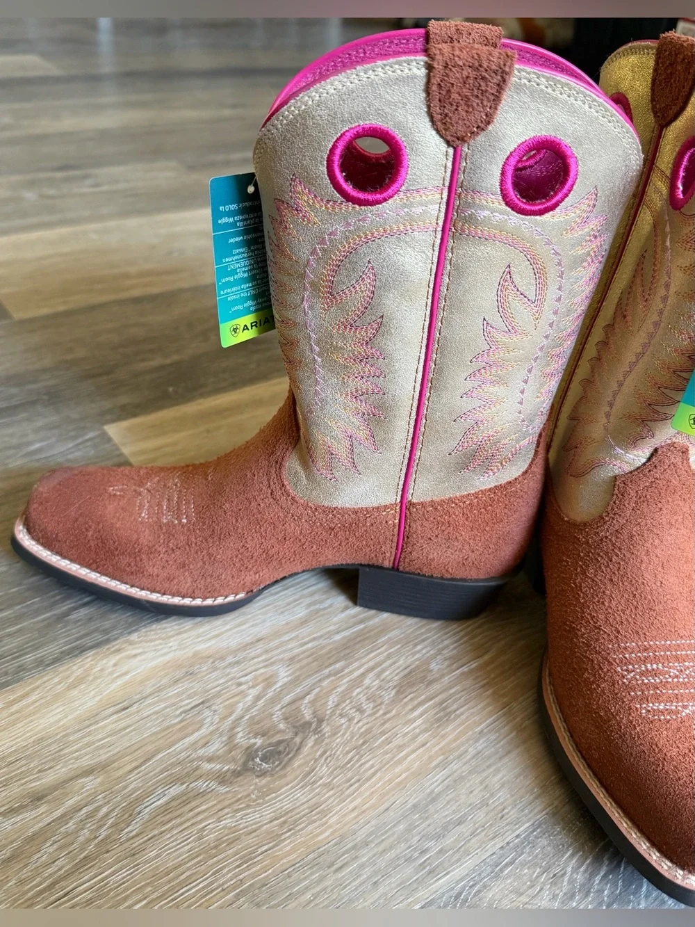 Ariat Girls Derby Monroe Boots NWT Size 5